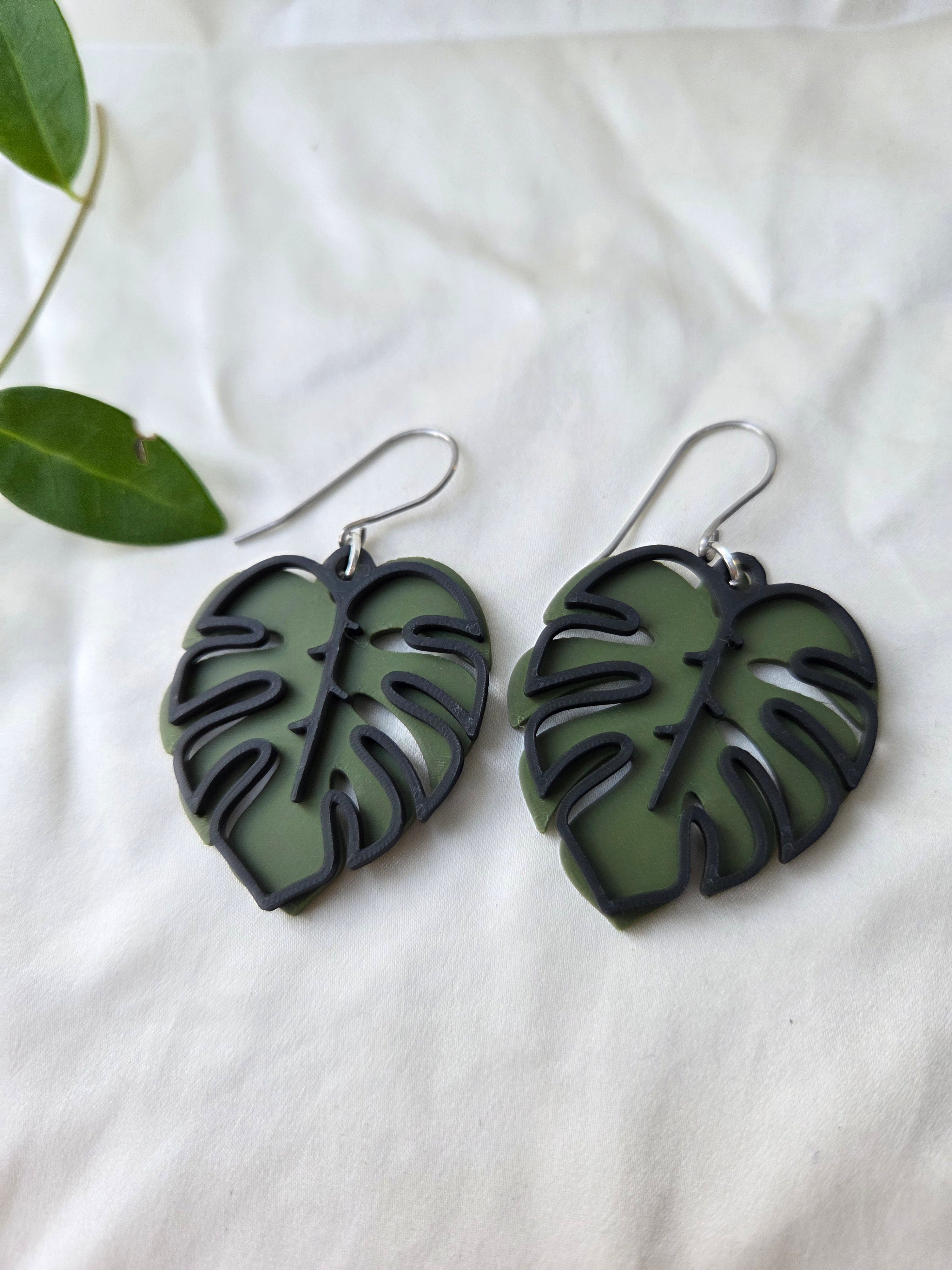 Monstera Leaf Earrings