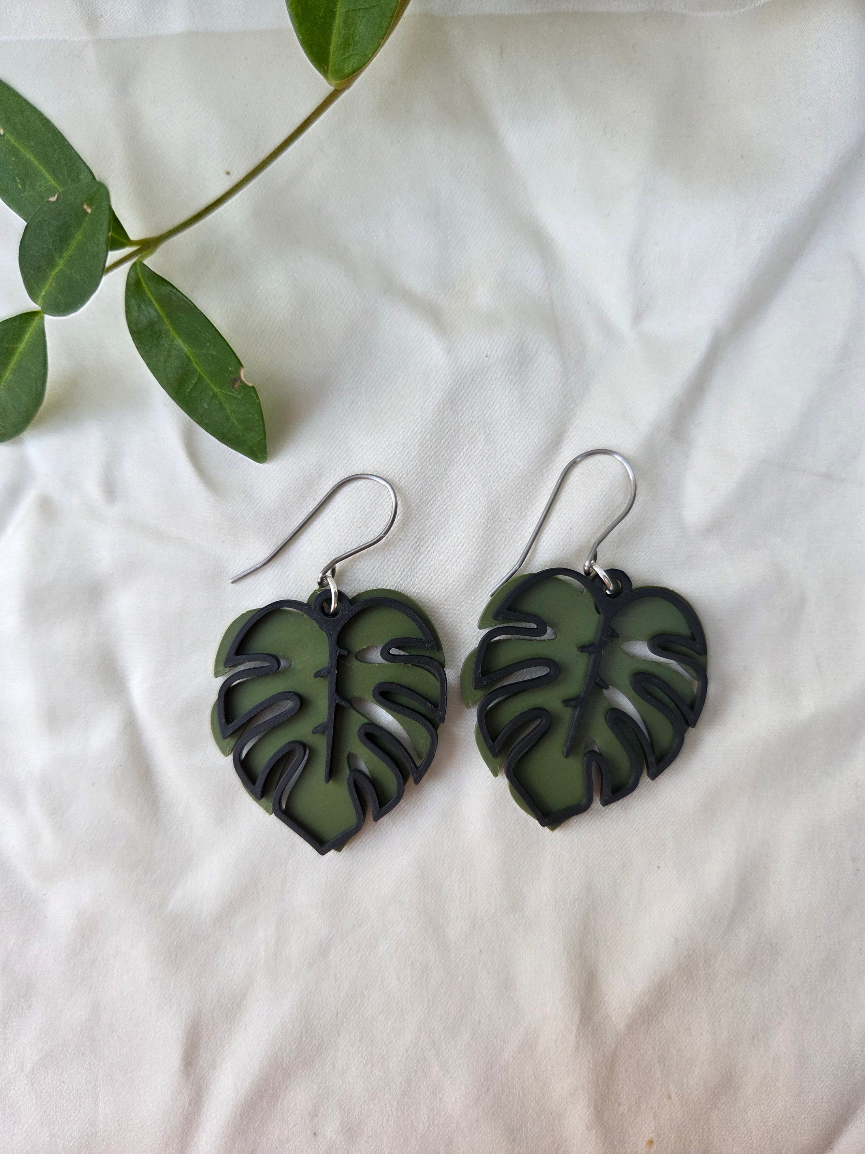 Monstera Leaf Earrings